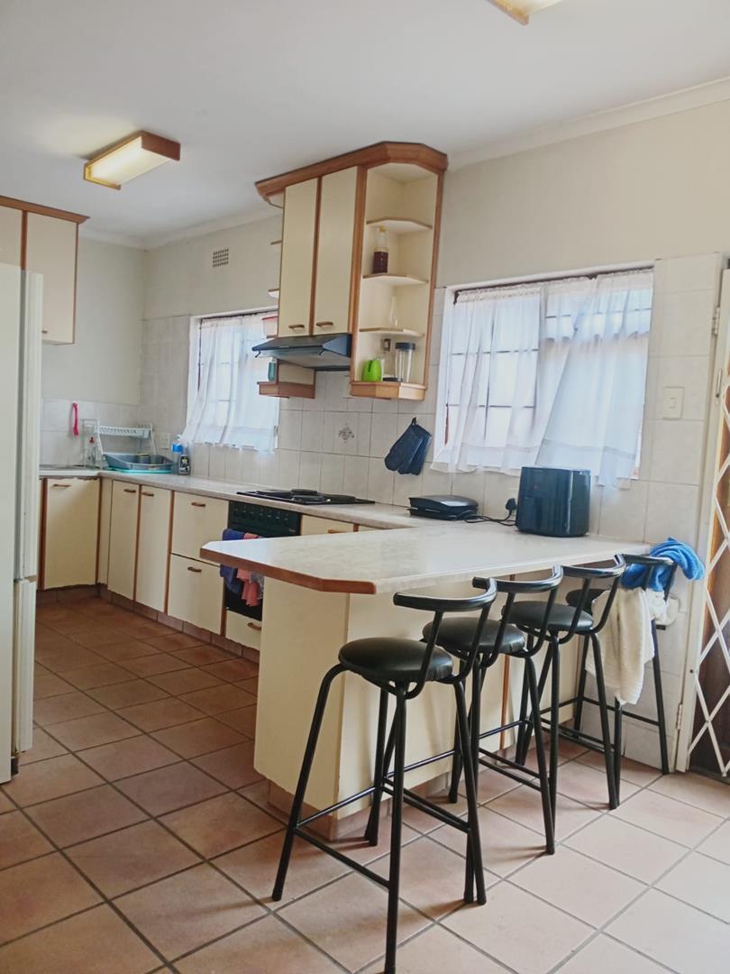 1 Bedroom Property for Sale in Rondebosch Western Cape